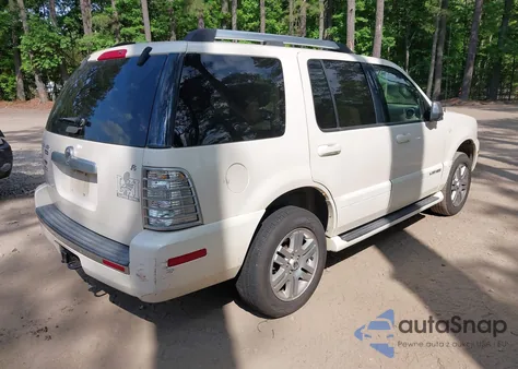 2008 Mercury Mountaineer Premier из США, поврежденный, VIN 4M2EU388X8UJ07142